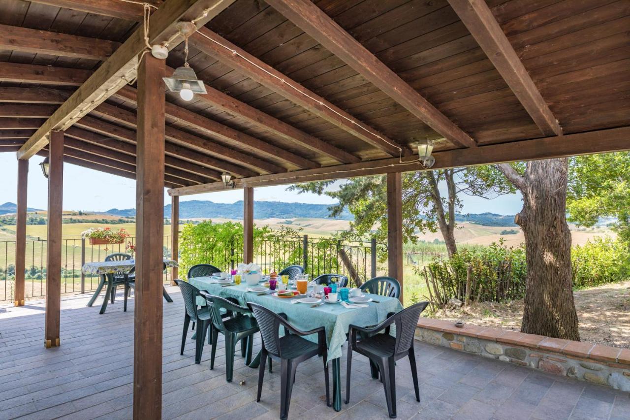 Agriturismo Casa Al Bosco ヴォルテッラ エクステリア 写真